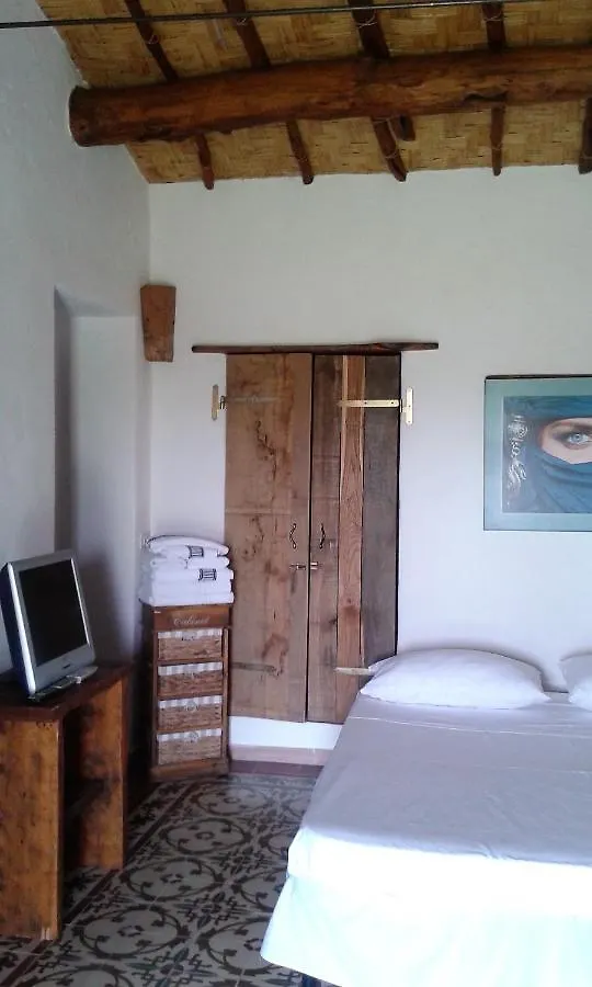 Domusantiga Monolocali E Trilocali- Hifi Gratuito San Giovanni Suergiu Apartment